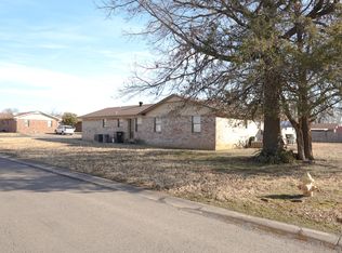1209 S Greenwich Ave, Russellville, AR 72801