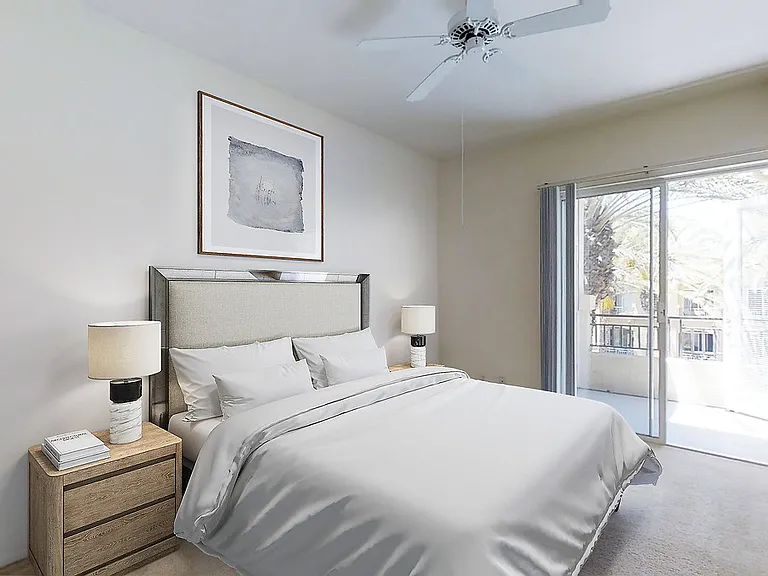 Allure at Scripps Ranch — Photo 17