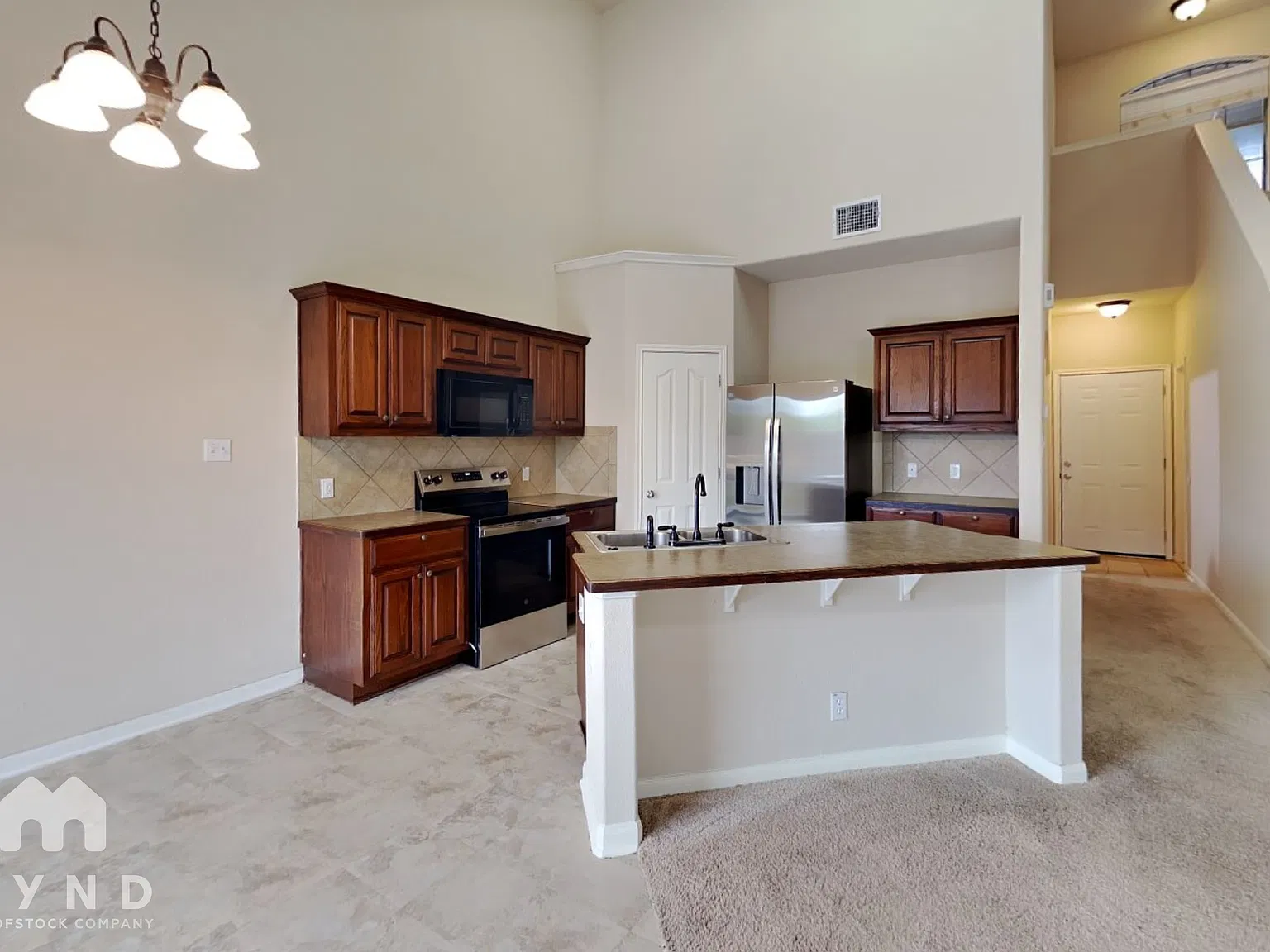 5 bed, 3.0 bath, 1908 sqft, $1,895 — Photo 4
