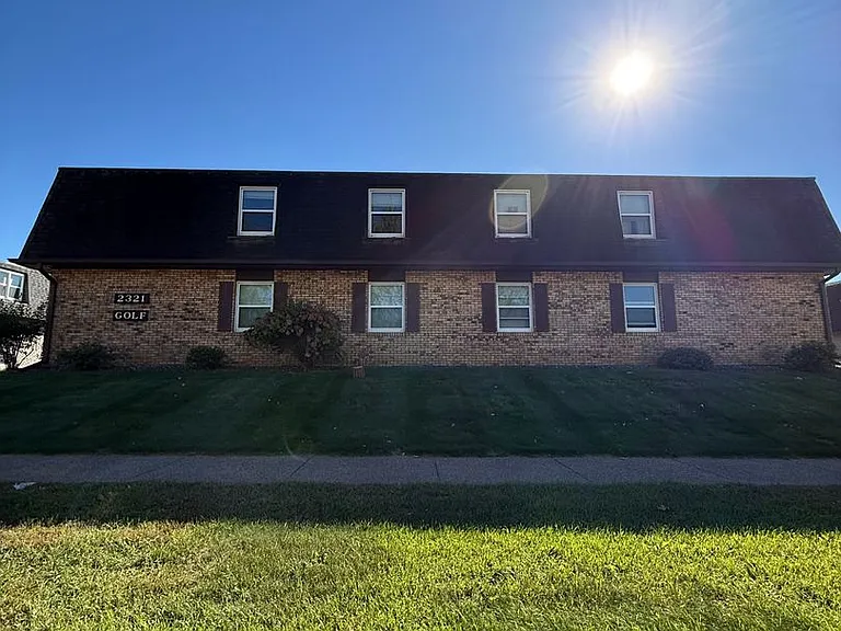2313 Golf Rd — Photo 1