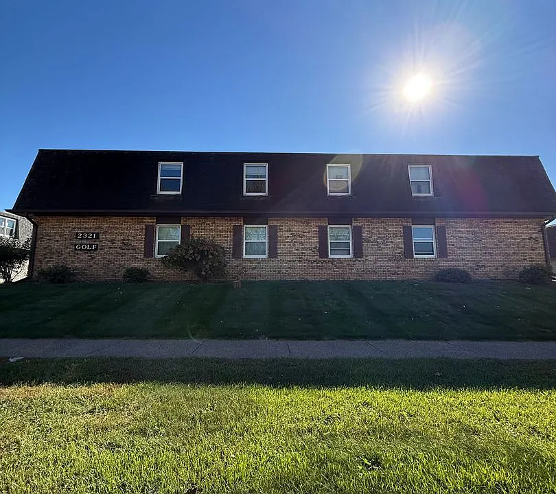 2313 Golf Rd