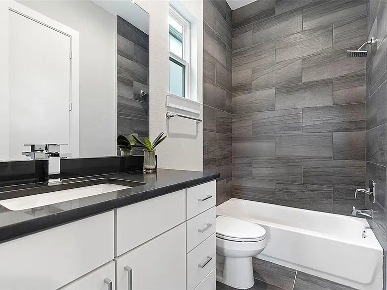 8411 Hempstead Rd #F — Photo 22
