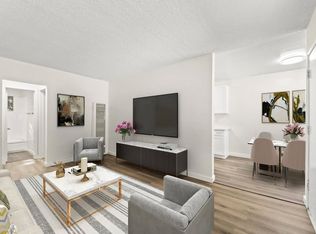 862 W. 84th street, Los Angeles, CA 90044