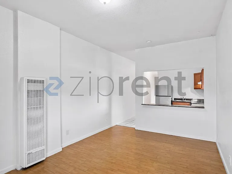 3312 Adeline St — Photo 8