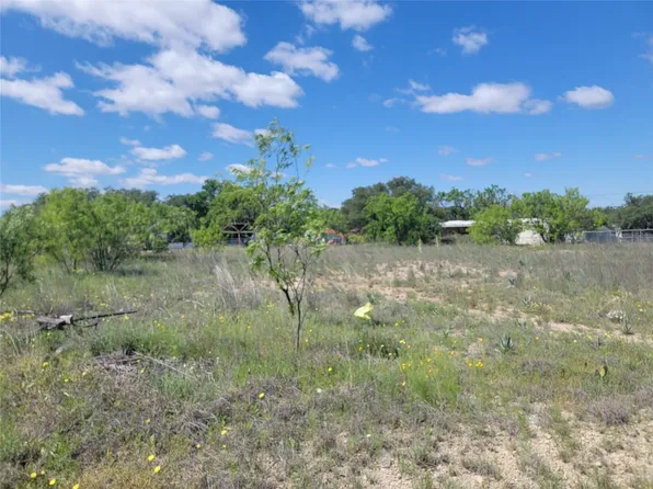 8017 County Road 605, Brownwood, TX 76801
