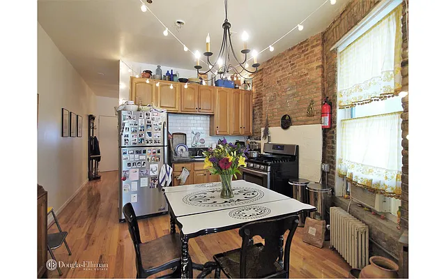Rented by Douglas Elliman | media 28