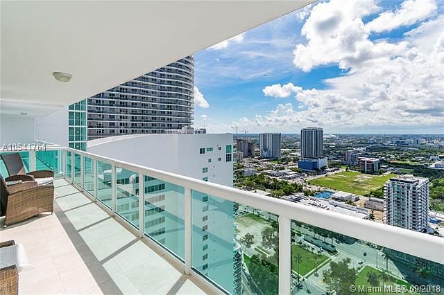 1st image of 1800 N Bayshore Dr APT 4010
