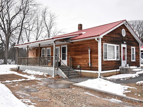 3rd image of 518 Riverdale Avenue