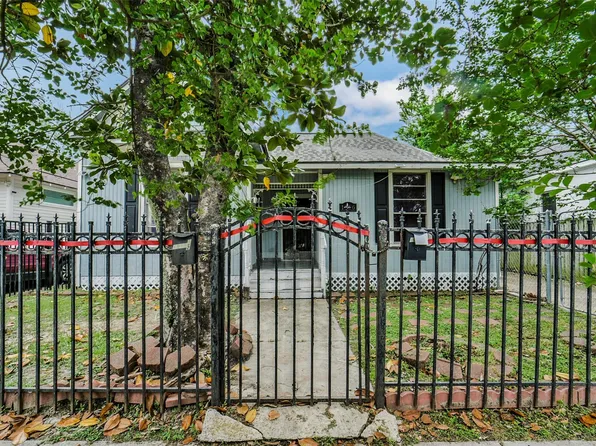 1916 Chapman St, Houston, TX 77009
