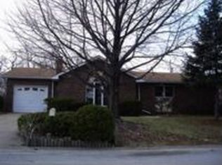 1300 Julie Ave, Cahokia, IL