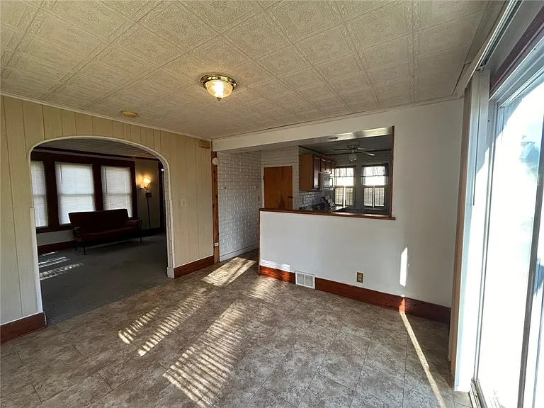 125 Windsor Rd — Photo 19