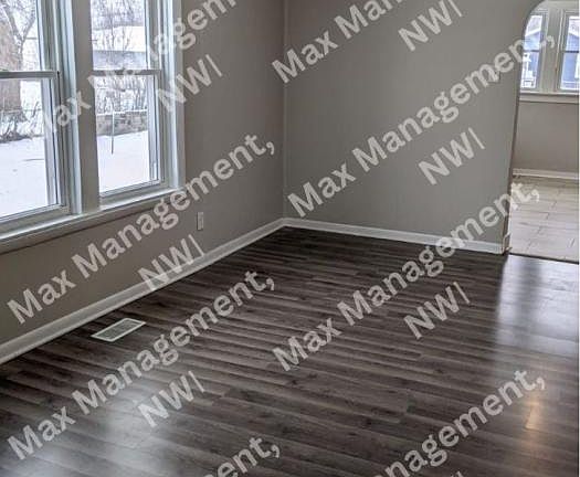 2nd image of 7014 Columbia Ave