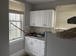 70 Hillside Ave, Westbury, NY 11568