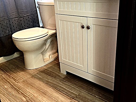 5th image of 2131 Narcissus Ave APT 3W