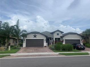 7666 Jacaranda Ln, Naples, FL 34114