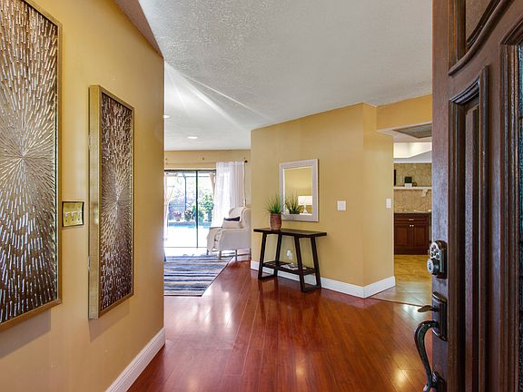 2nd image of 2103 E Timberlane Dr