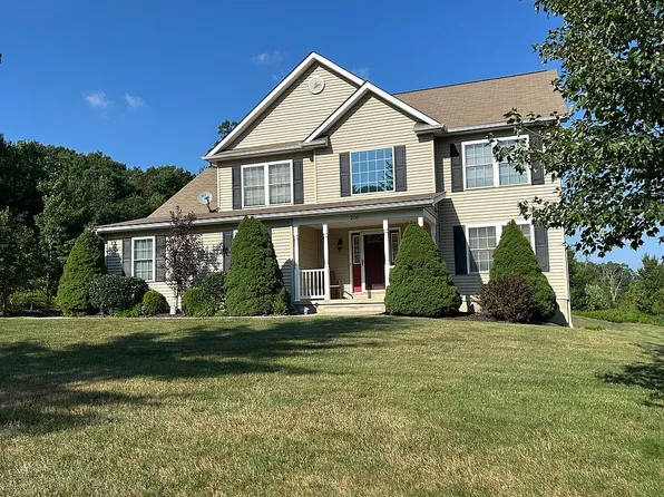 200 Windsor Way #L-1, Moscow, PA 18444