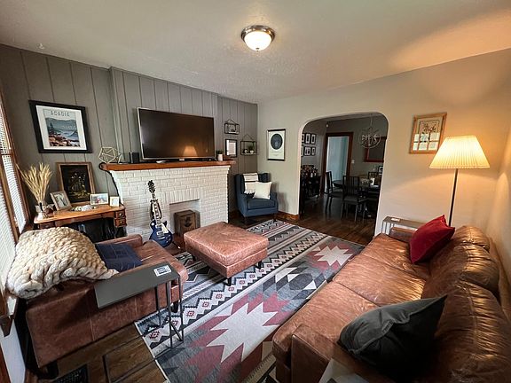 front room/living room