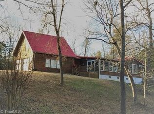 688 Armstrong Rd, Jonesville, NC 28642
