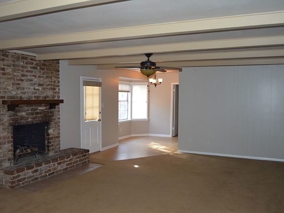 5th image of 3410 Cloverdale Dr