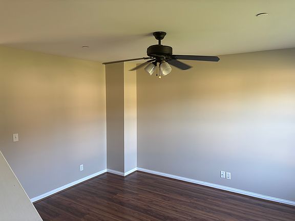 3rd image of 103 Martin Ct Unit A