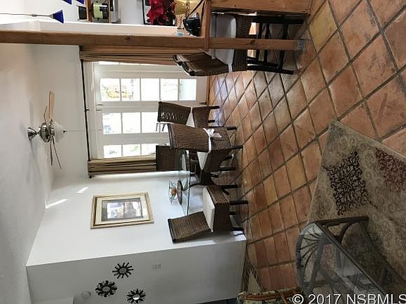 3rd image of 211 Canova Dr