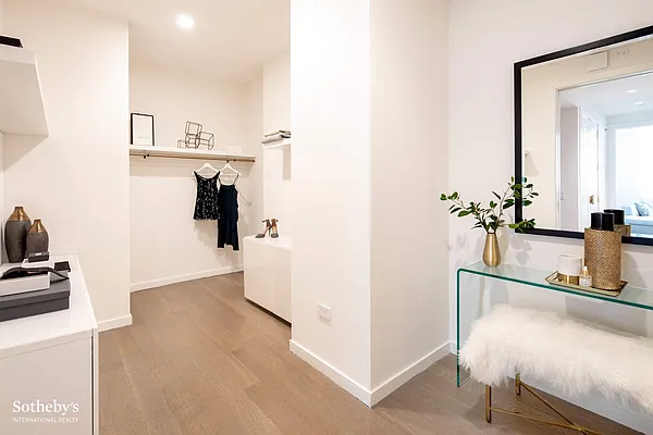 Sold by Sotheby's International Realty | media 30