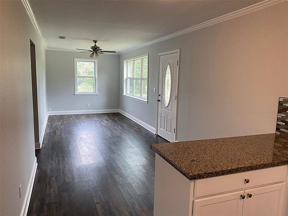 3rd image of 6478 Bain Blvd