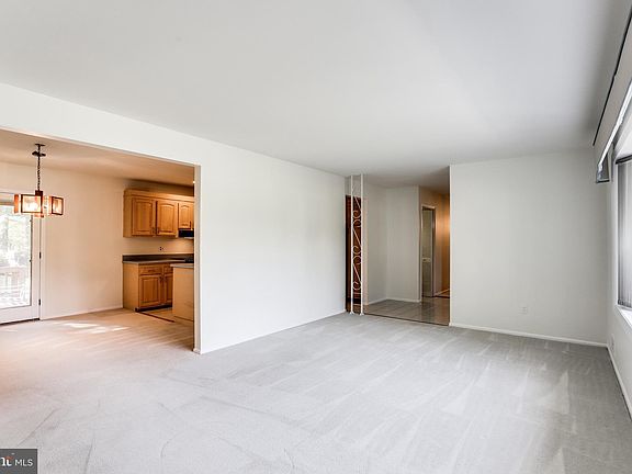 5th image of 12509 Summerwood Dr