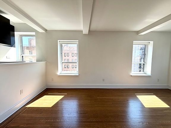 5th image of 1080 Amsterdam Ave APT 1005