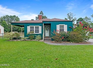 300 Stratford Rd, Jacksonville, NC 28540