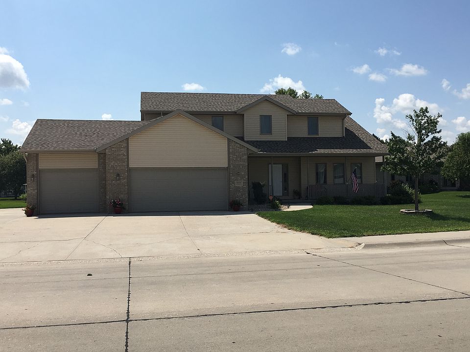 1st image of 4029 Indianhead Dr