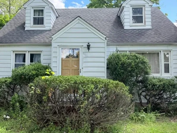 322 CEDAR GROVE LANE, Franklin Twp., NJ 08873
