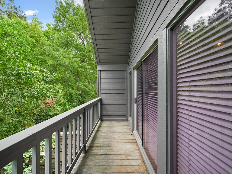130 Sugarberry Cir — Photo 26