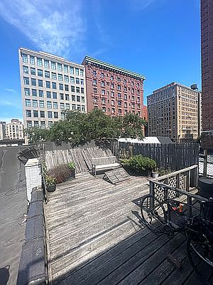 1st image of 210 W 79th St