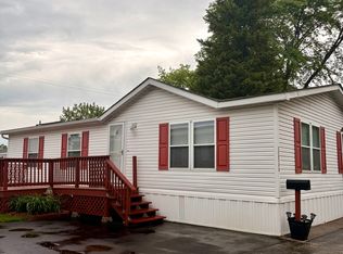 32544 N Center Ln, Grayslake, IL 60030