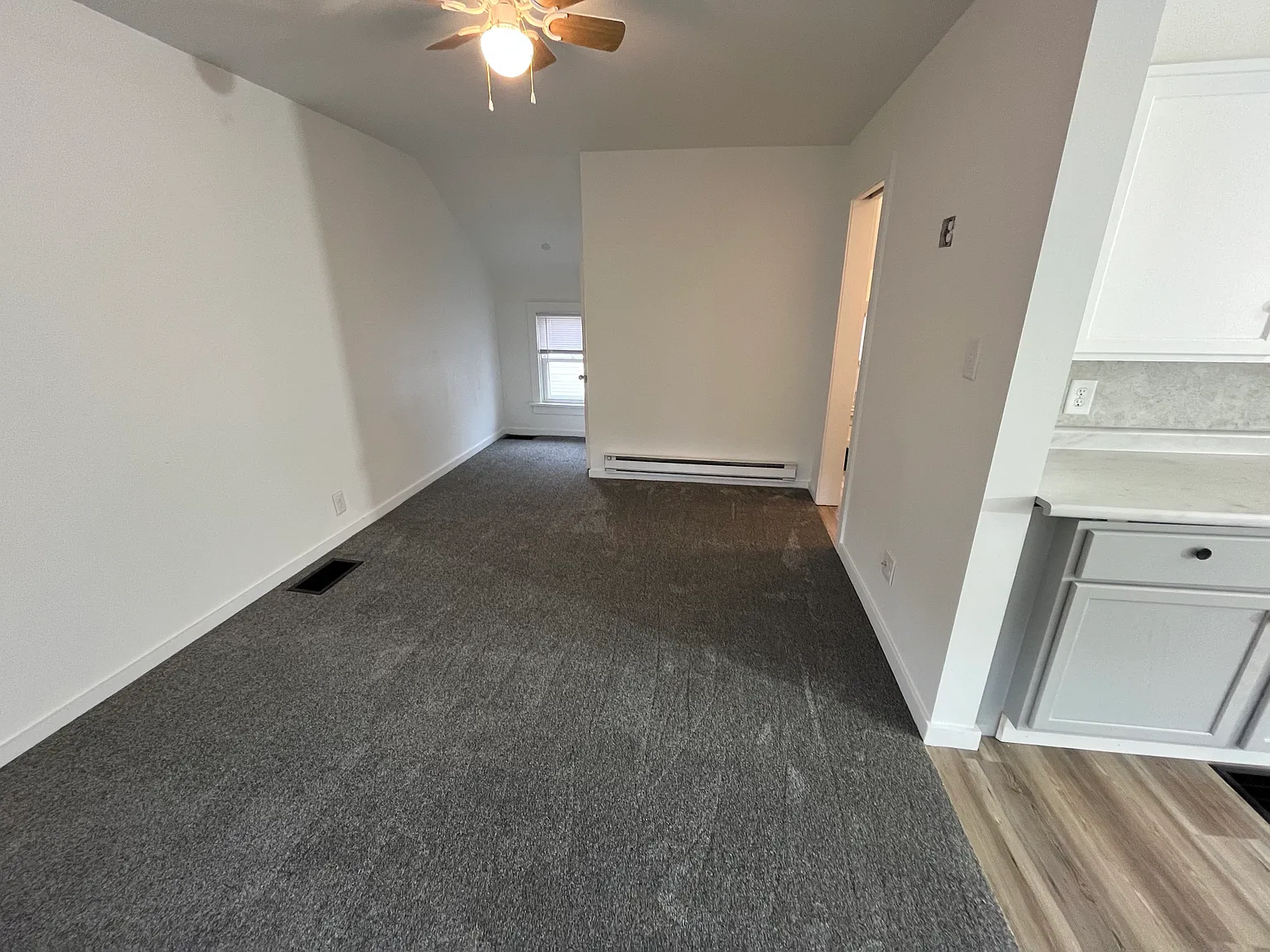 1 bed, $700 — Photo 2