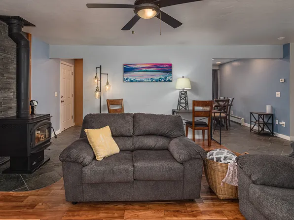 (undisclosed Address), Anchorage, AK 99502