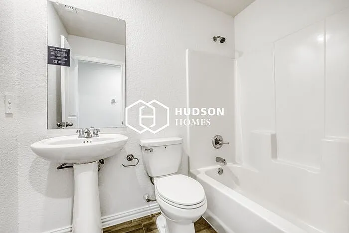 1803 Fillmore St #A — Photo 10