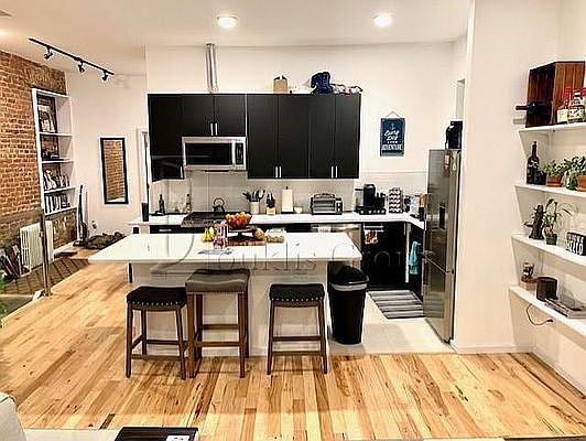 1st image of 2640 29th St #2