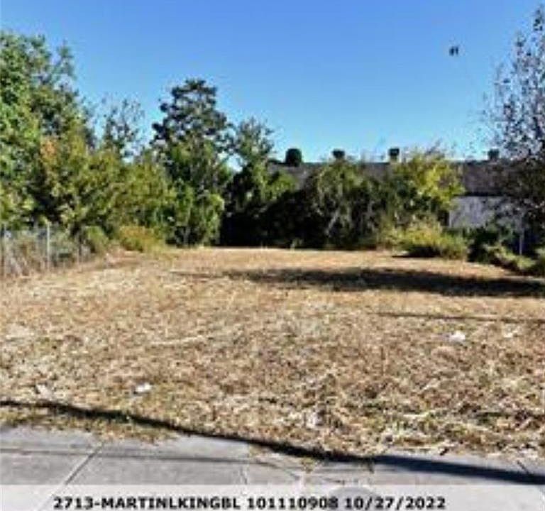 2nd image of 2713 Martin Luther King Jr Blvd