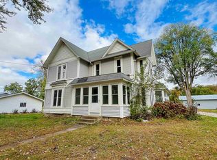 550 1st St N, Maynard, IA 50655