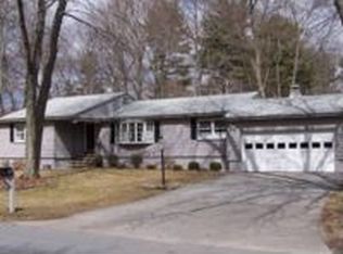 33 Shepard Ave, Salem, NH 03079