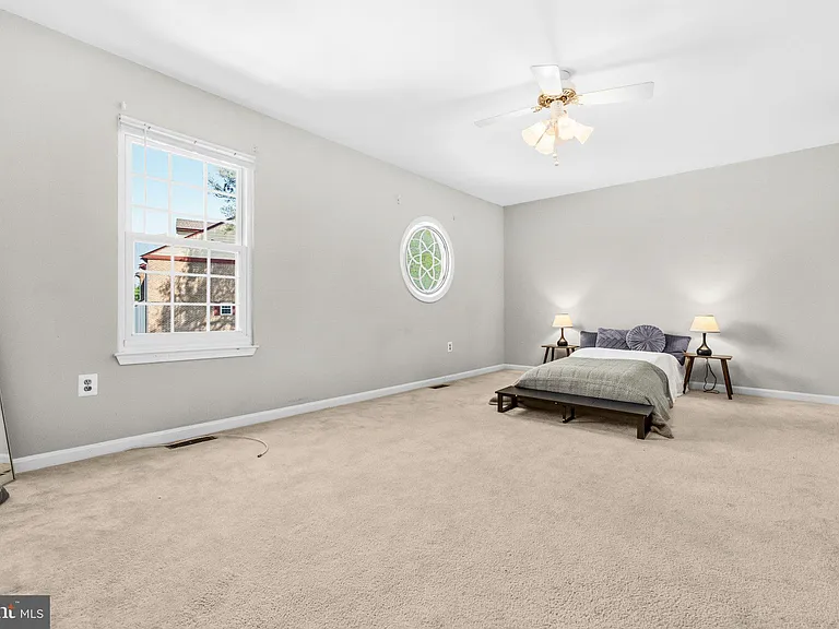 6088 Heatherwood Dr — Photo 10