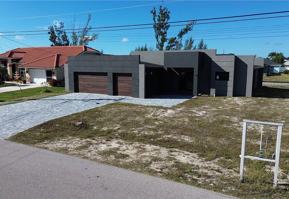 1st image of 2116 SW 15th Ave