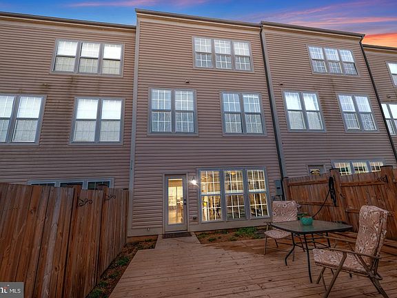 2nd image of 218 Shields Rd