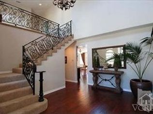 275 W Kelly Rd, Thousand Oaks, CA 91320