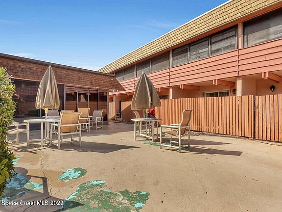 5th image of 2501 Country Club Dr #113