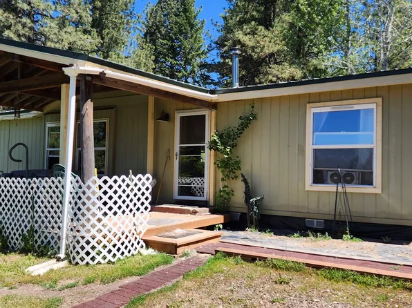 11923 E Deer Creek Rd, Chattaroy, WA 99003