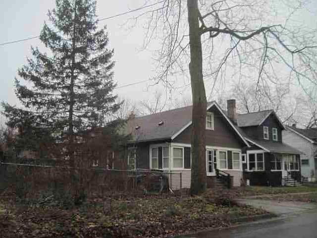 2nd image of 522 Edwin Ave